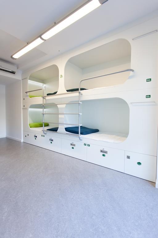 Dream Cube Hostel Barcelona Room photo