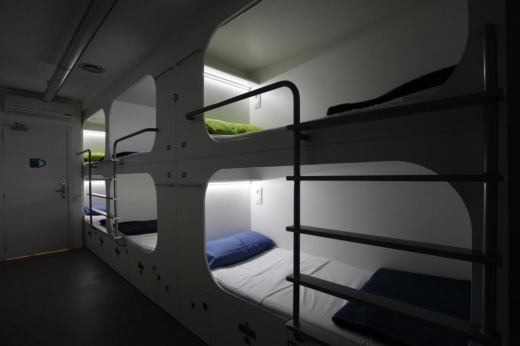 Dream Cube Hostel Barcelona Room photo