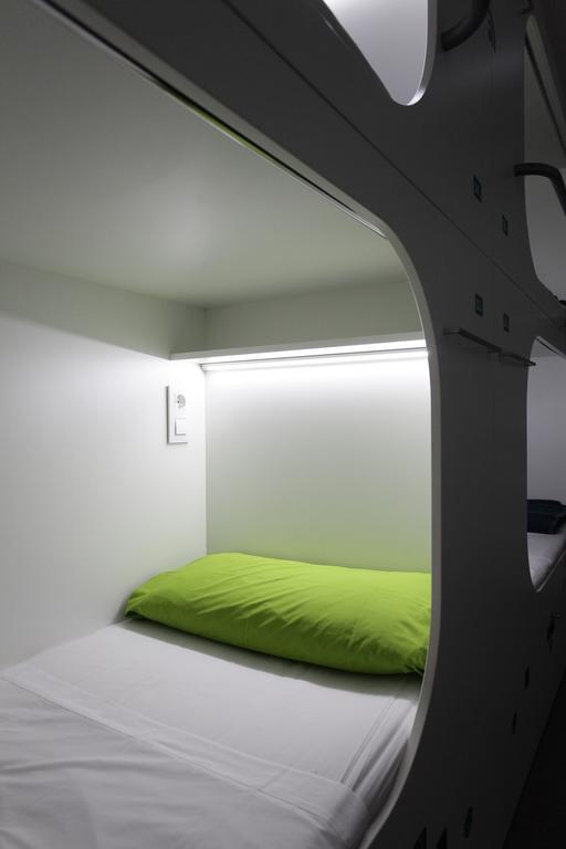 Dream Cube Hostel Barcelona Room photo